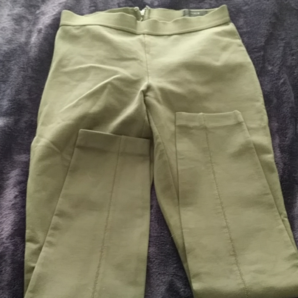 This is a thick Capri legging that is camo colored